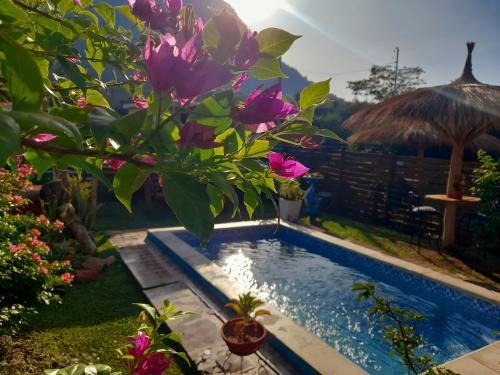 PISCINA - Cabaña Brisas de Paraguari