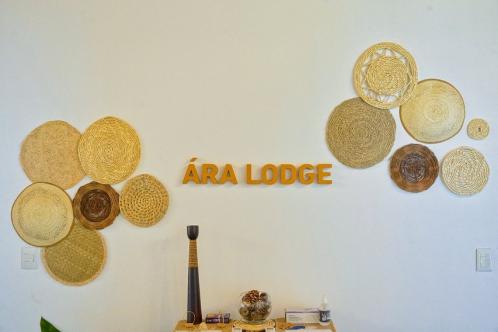 ENTRADA - Ara Lodge