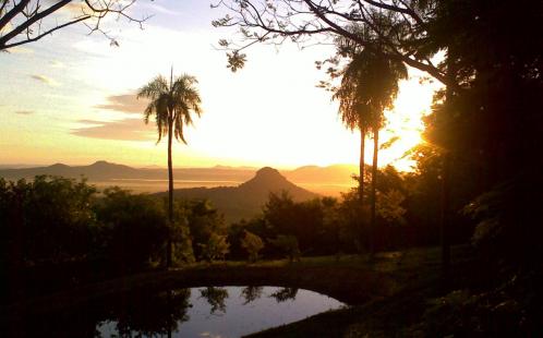 atardecer - Eco Reserva Mbatoví