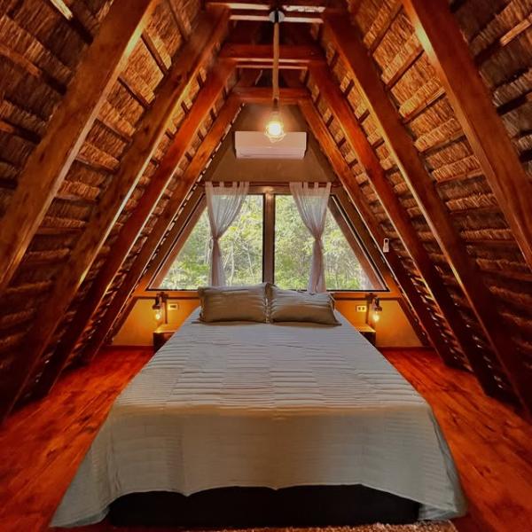  - Cabaña del Árbol